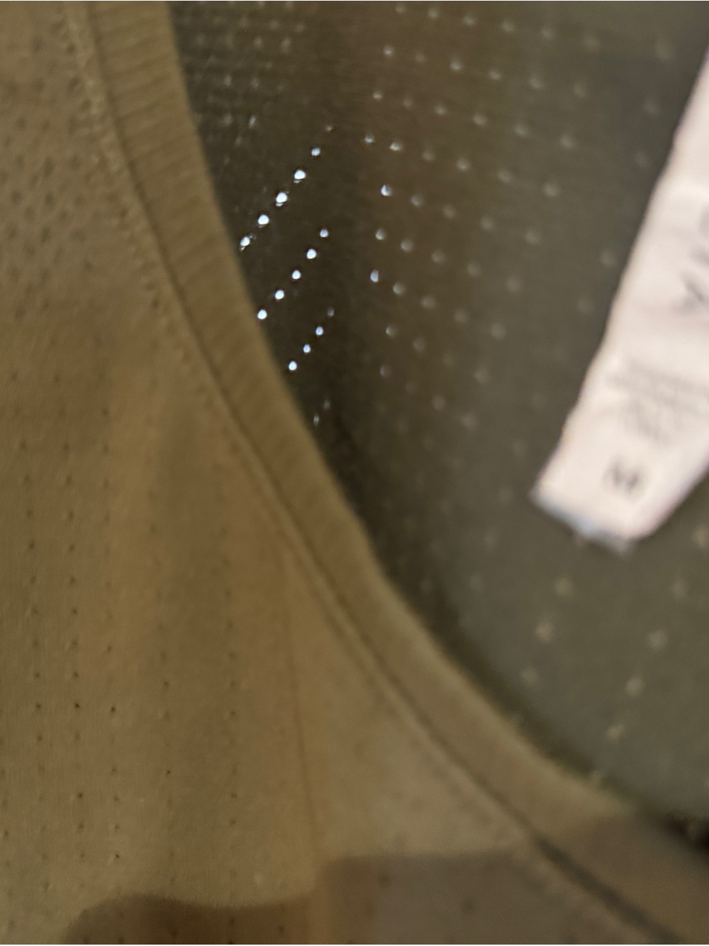 Athleta In Motion Seamless T size Medium - Picture 4 of 8
